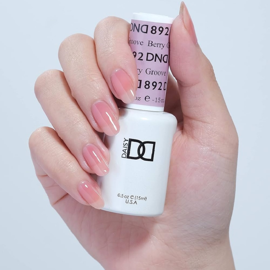 Meet the Brand DND Nail Polish That You Must Know